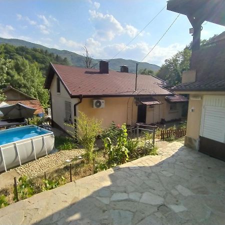 House With A Nice Garden, View, Pool And Fireplace Villa София Екстериор снимка